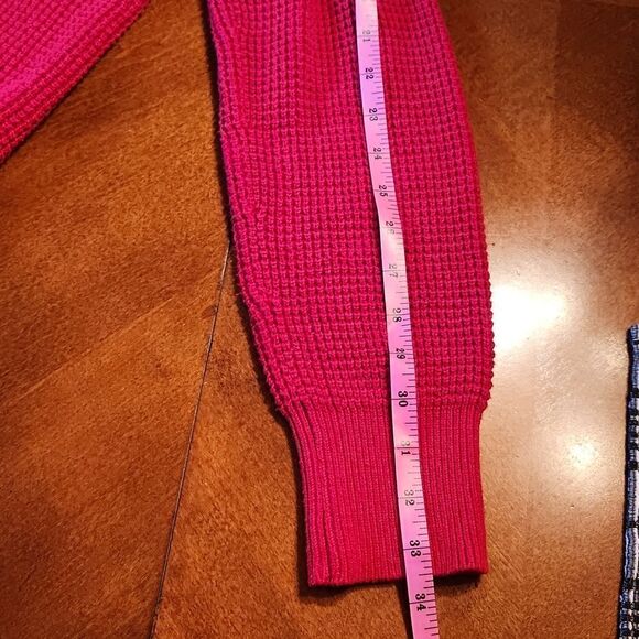 Michael Kors Preppy Waffle Knit Cowl Neck Tunic Sweater, Large, Red w/ Gold Logo - Picture 4 of 8